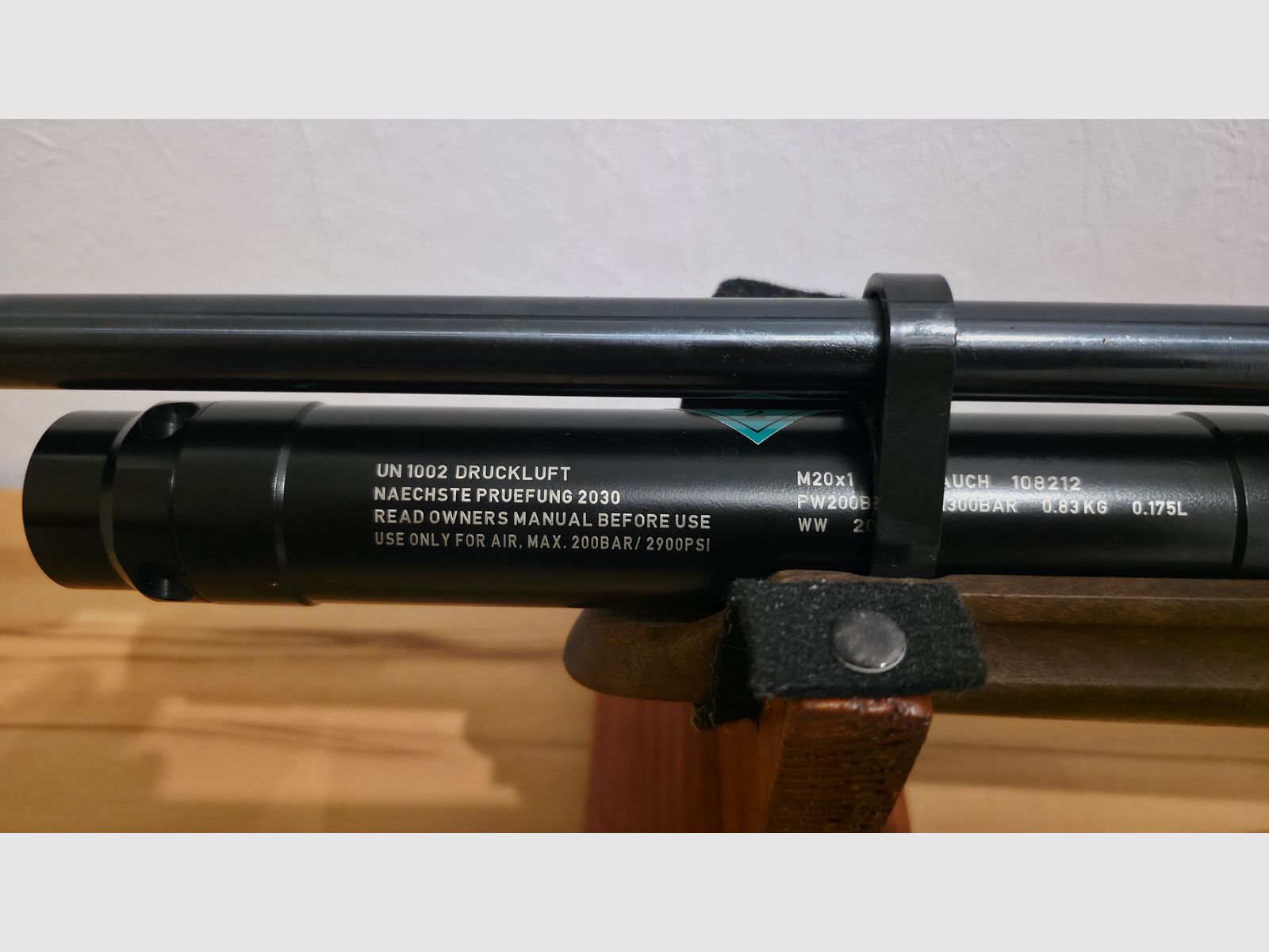 Incense HW 100 T 4.5mm with silencer and Hawke rifle scope 6-24x50 compact