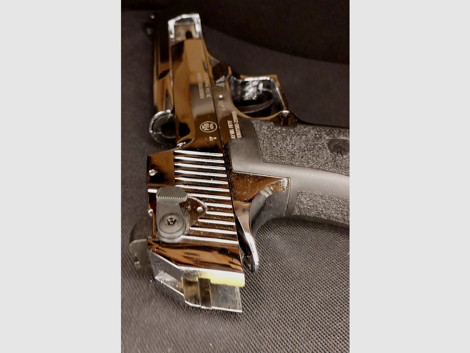 Retay Big Fifty Schreckschusspistole 9mm P.A.K. Chrom-Finish (PTB 1074) wie neu!