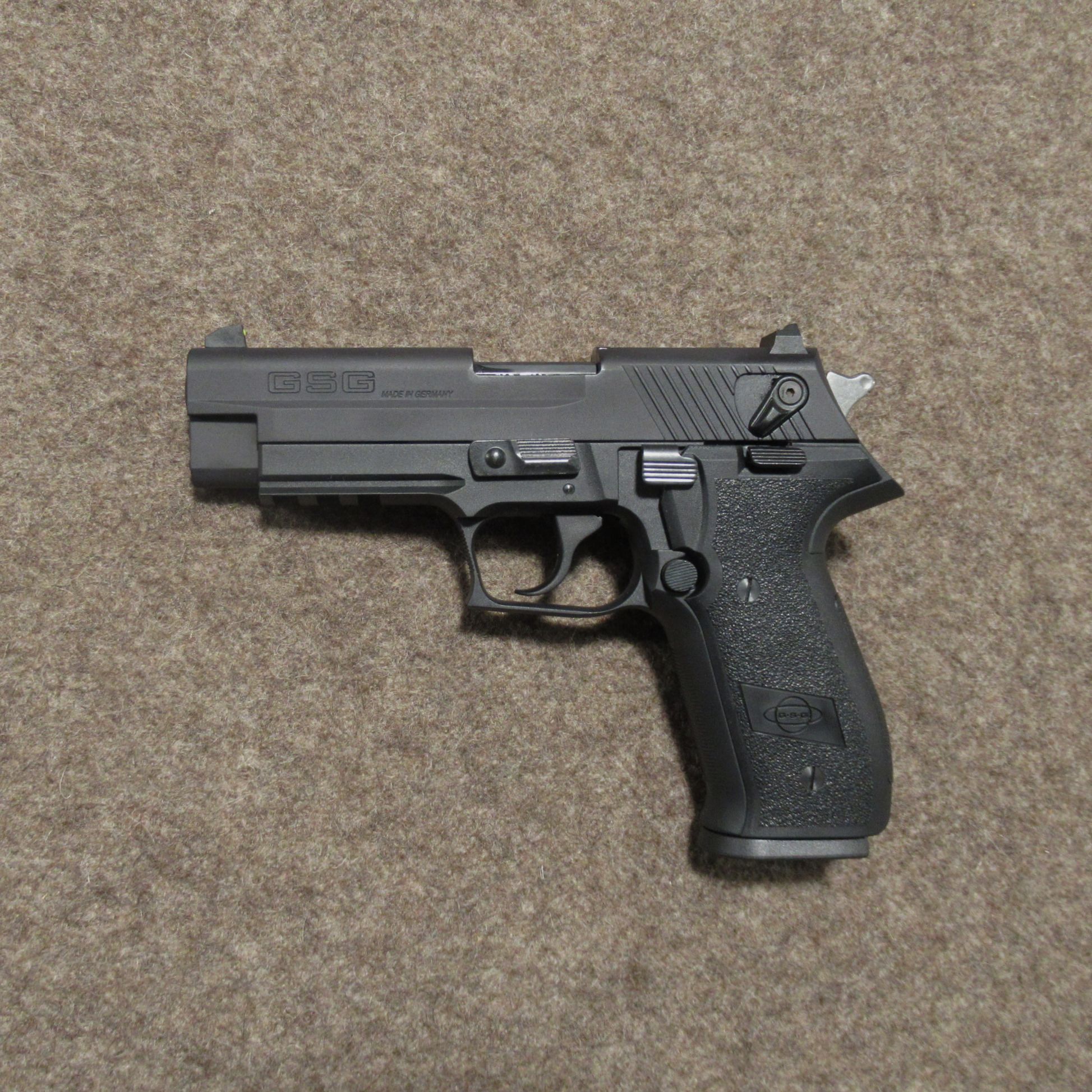 Pistole GSG mod. FireFly black Kal. .22lr, Bild 2 von 2