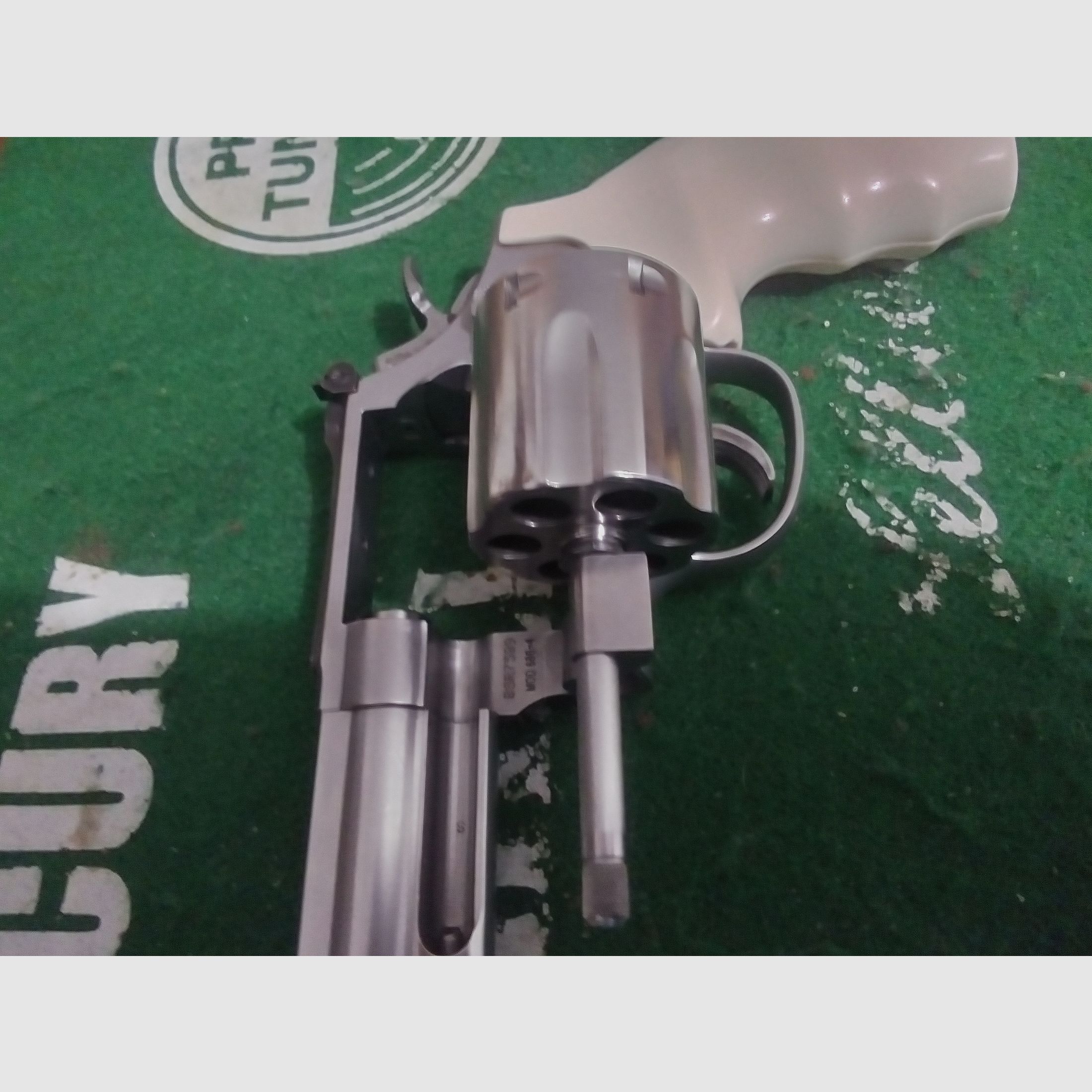 Wunderschöner Smith & Wesson 686 Target Champion