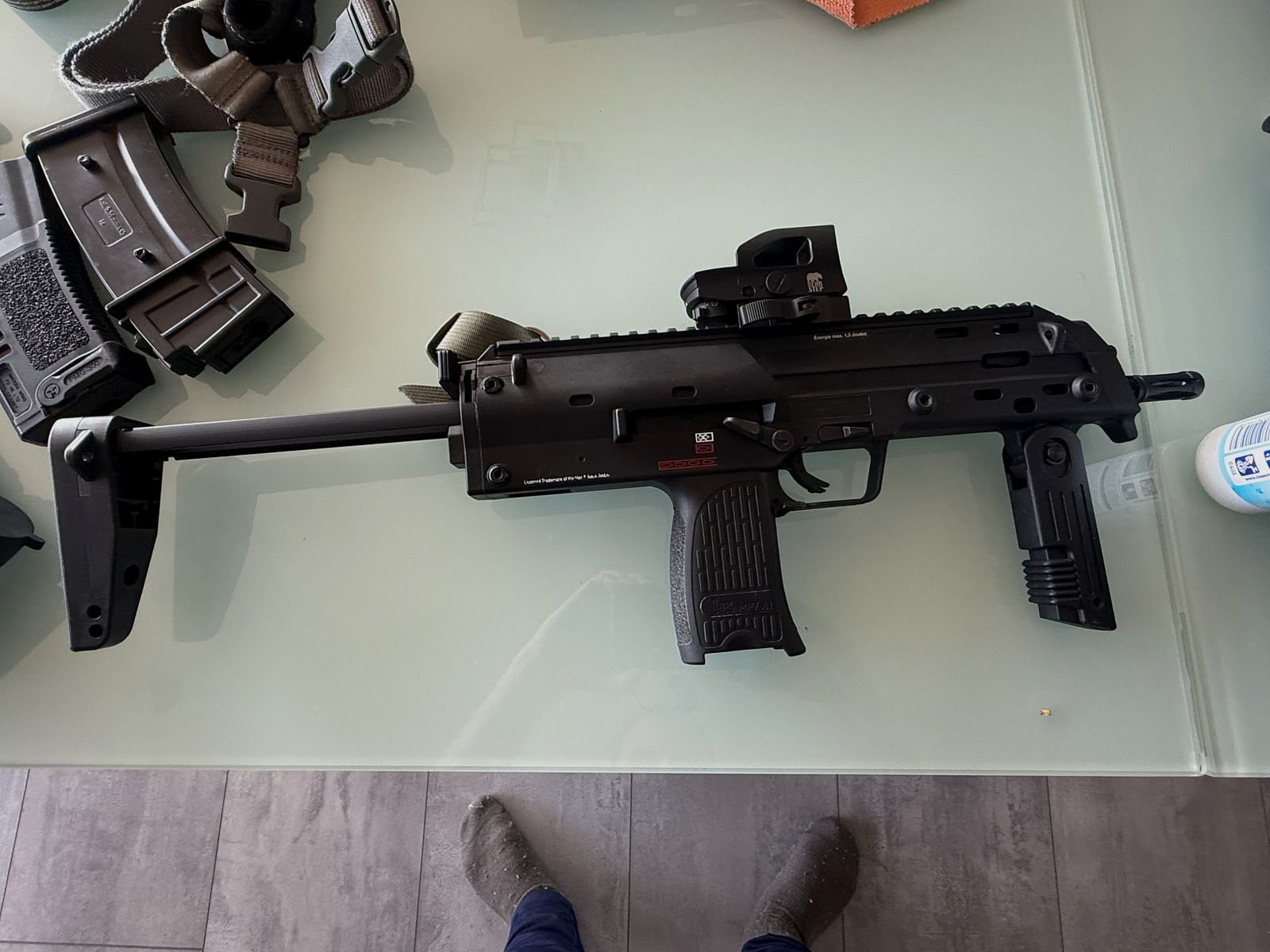 VFC MP7 GBB Einsteiger Set! / 3 Magazine / Viel Zubehör / OVP / Verhandlungsbasis!