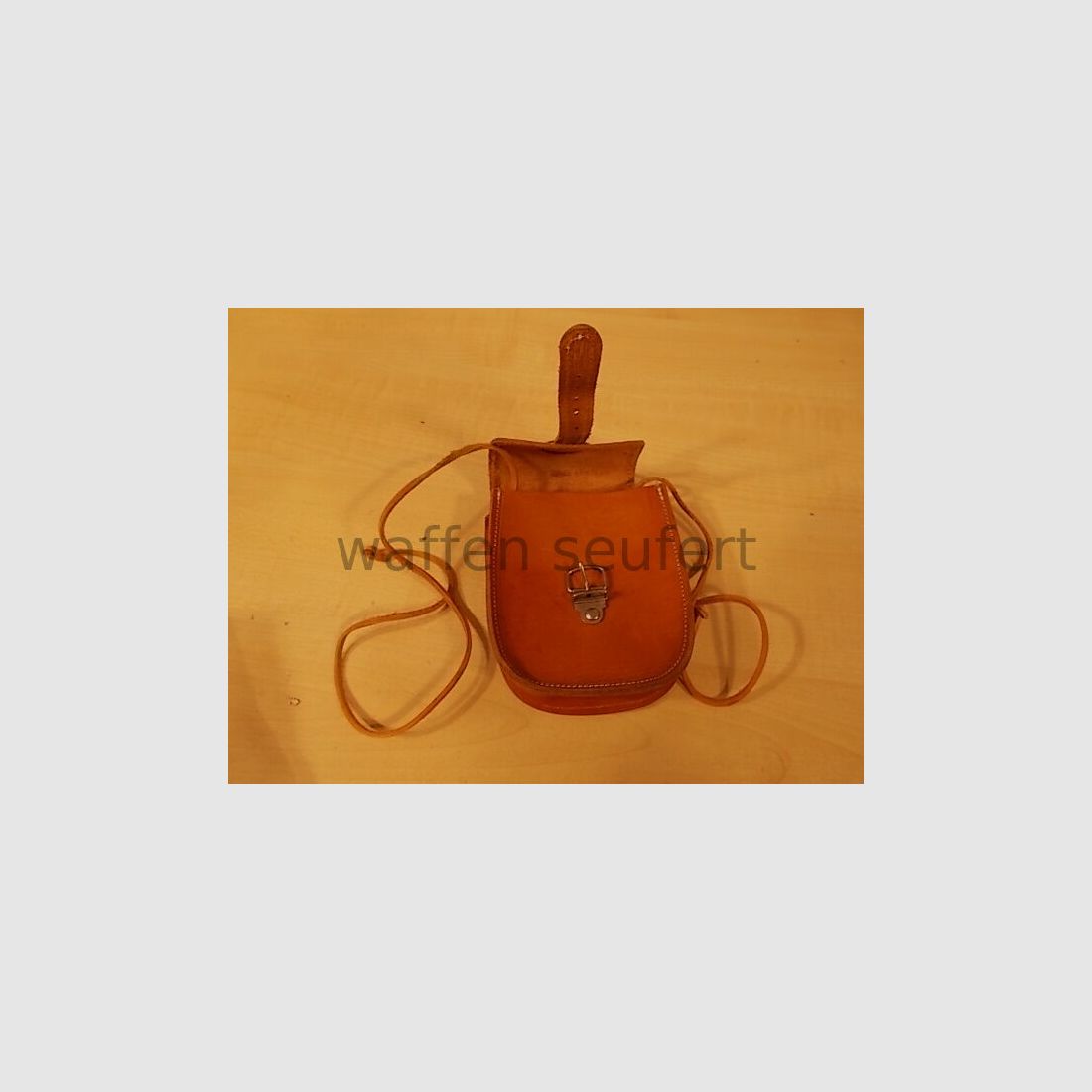 Belt pouch leather for various small items