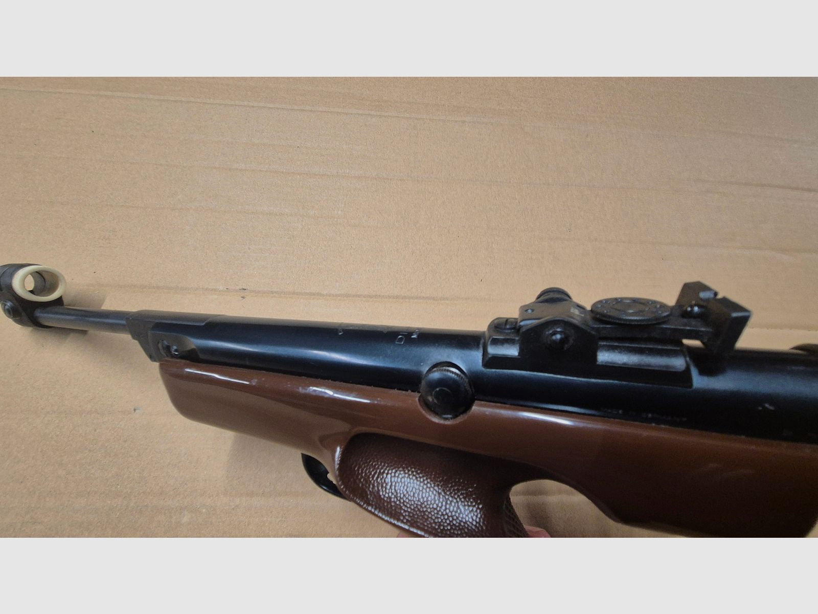 Matchpistool Diana 6