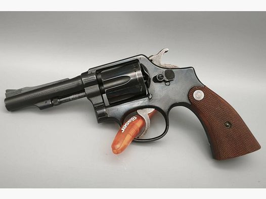 Smith & Wesson S&W Victory Revolver .38Special umgebaut bei Parker Hale .38Special