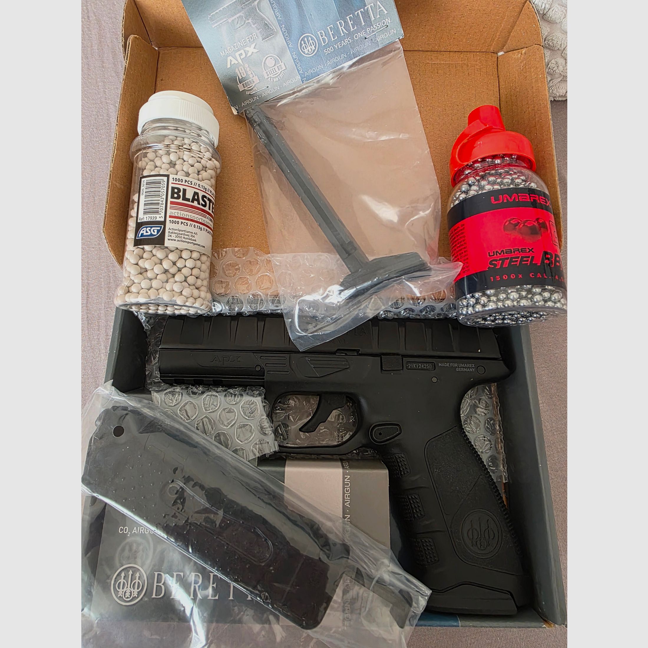 Beretta Apx 4,5mm Stahl BBs