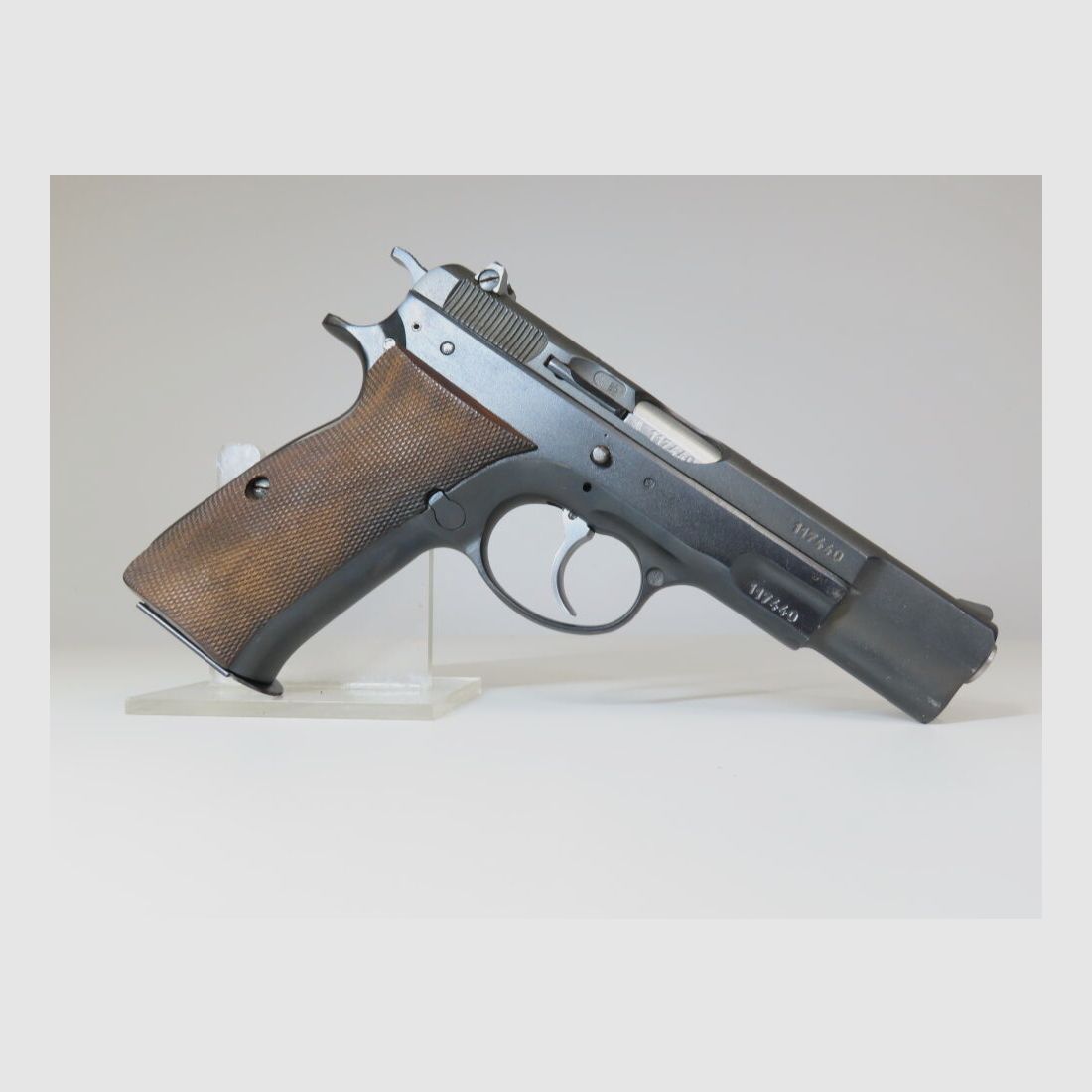 Zbrojovka BRNO CZ 75