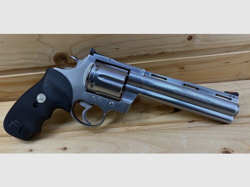 Colt Anaconda .44 Magnum Revolver, Barrel Length: 6" .44RemMag