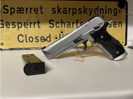 Sig Sauer P226 X-Five Allround