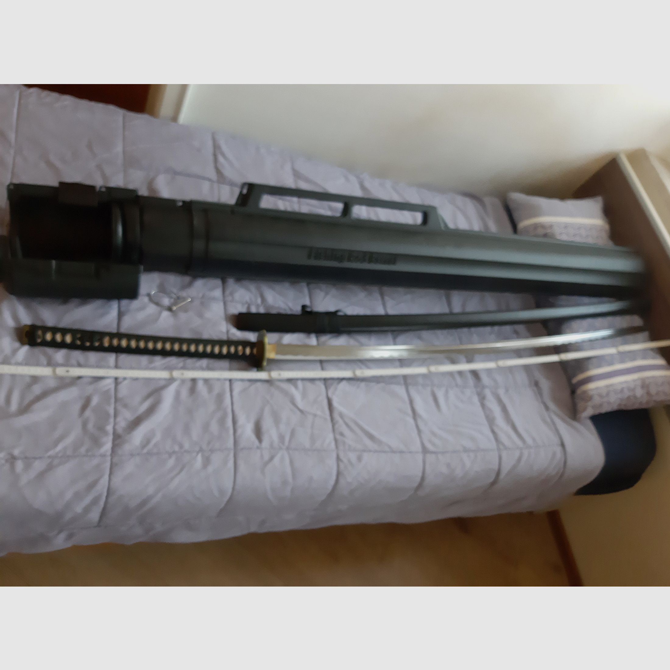  1 NODACHI / ODACHI  Épée Samurai NEU  + 1 Étui de transport rigide ,                 S COMBINAISON SPÉCIALE TOP