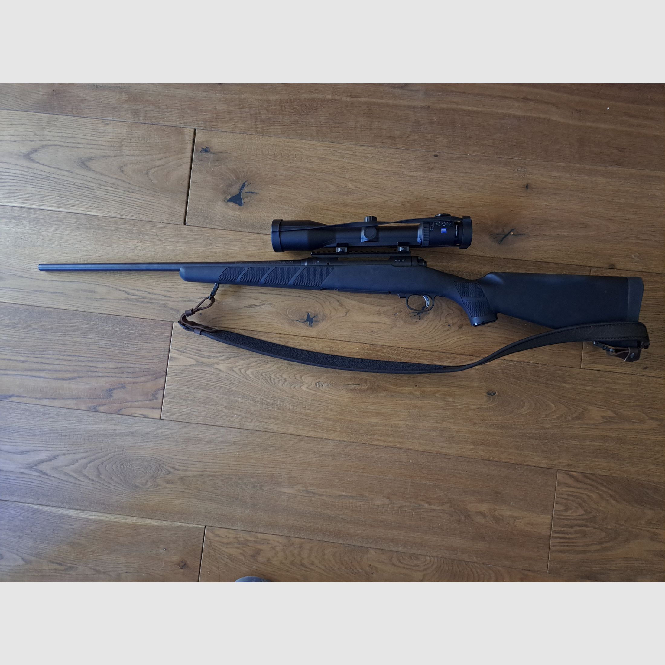 Savage Trophy Hunter .30-06 mit Zeiss Conquest DL 3-12x50 M – Komplettset in Top-Zustand ideal auch für Einsteiger
