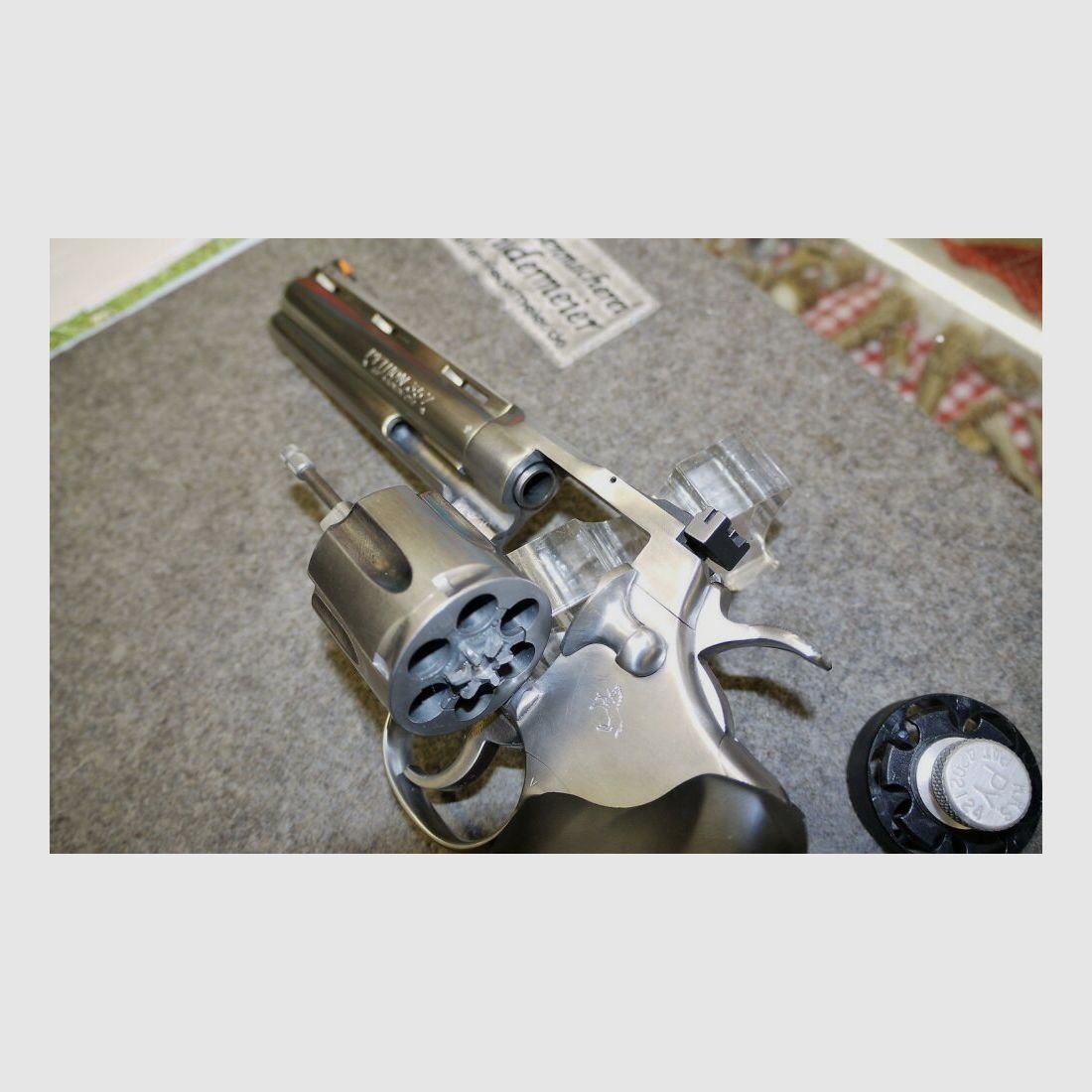 Colt Python, 6'', stainless