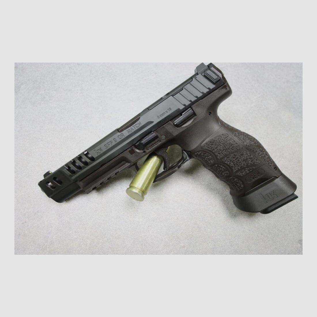 Heckler & Koch SFP9 OR Match mit Paddle + Red-Dot Holosun