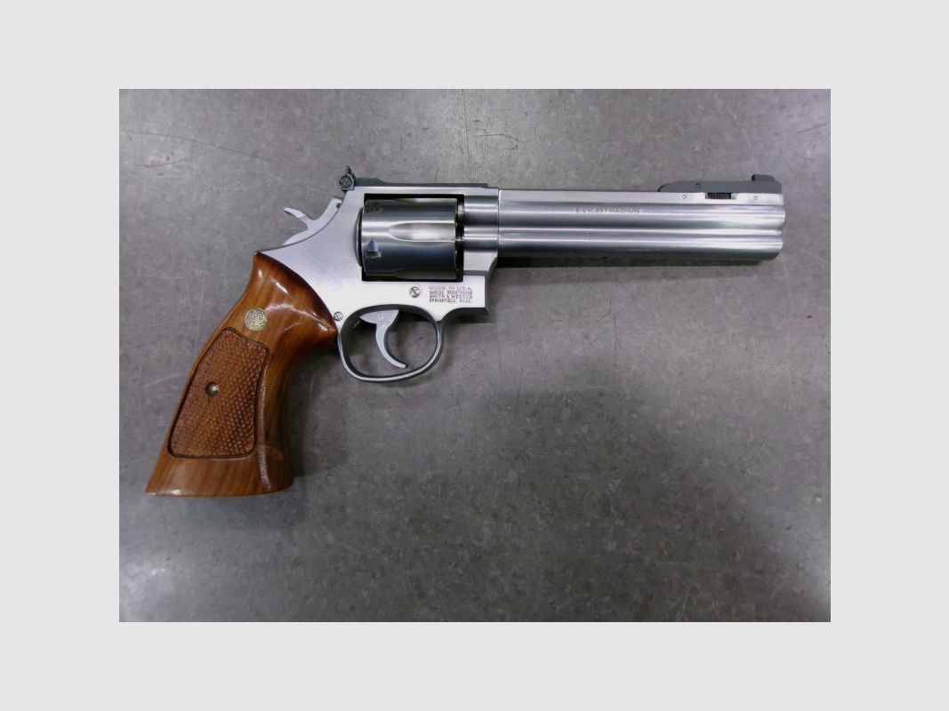 SMITH&WESSON 686 CAL.357M used, image 2 of 8
