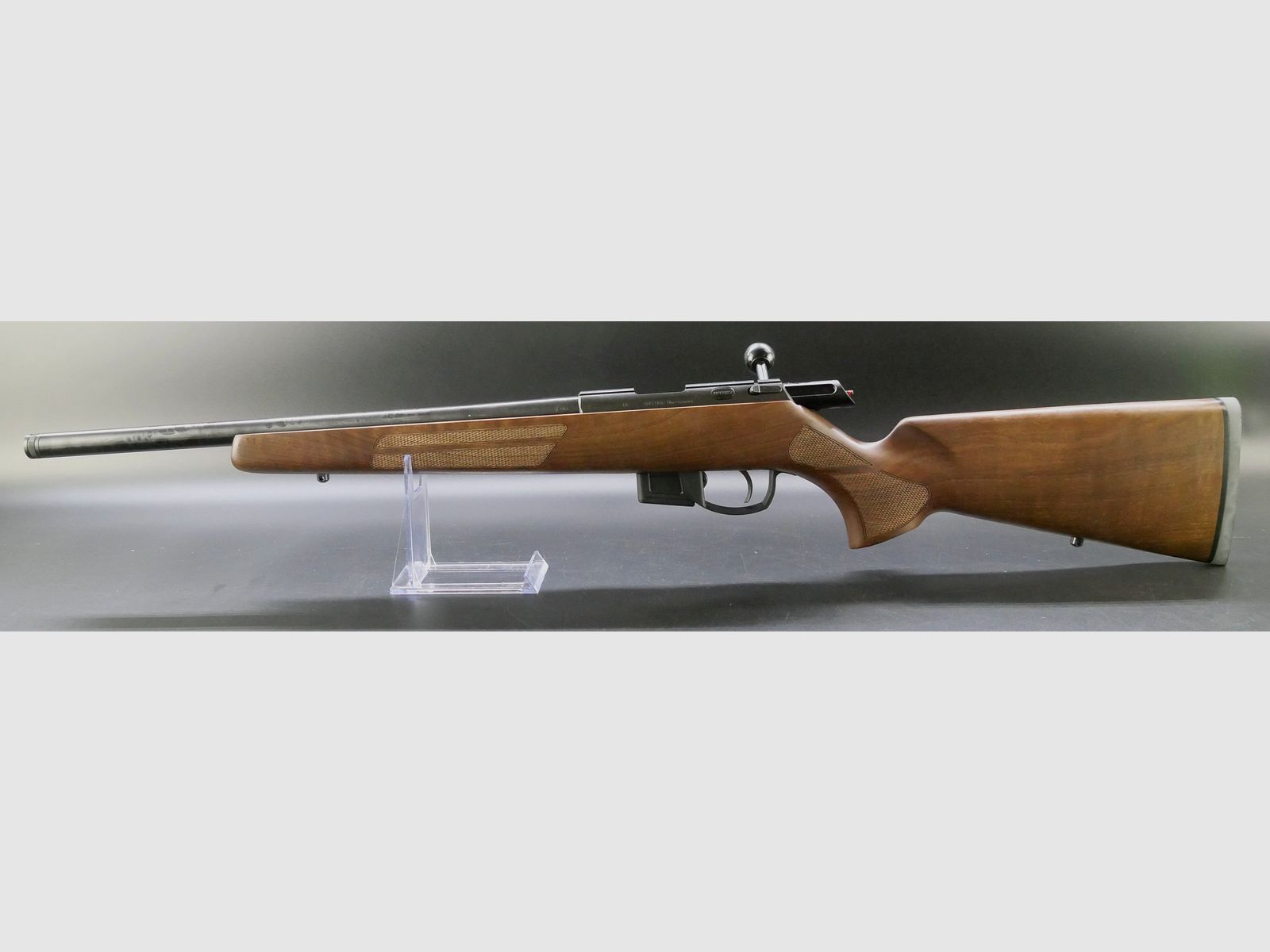 J.G. Anschütz 1761 D HB G-20 Nuss Classic Schaft .22 lr 457 mm LL KK-Repetierbüchse