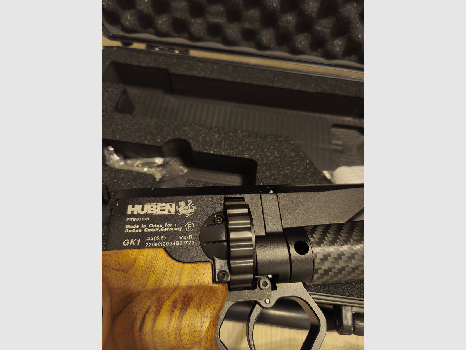 Huben GK1 v3 Pistole .22 mit Schalldämpfer