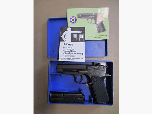 Pistole Star PK28 9mm Luger mit Reservemagazin und Papieren PK28