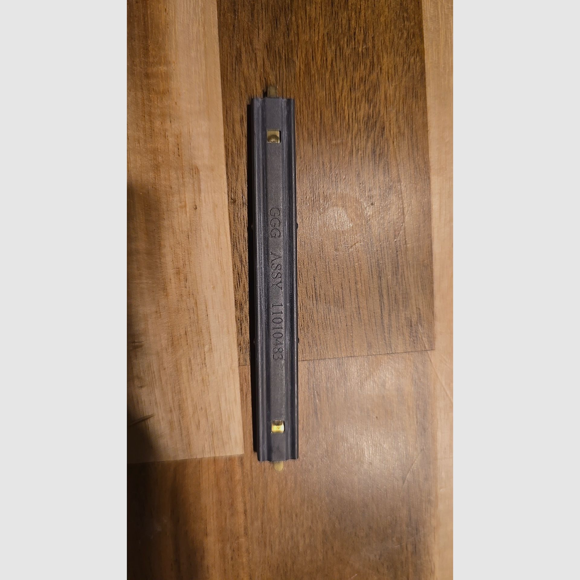 Striplula mit US-Armee Metall Ladestreifen