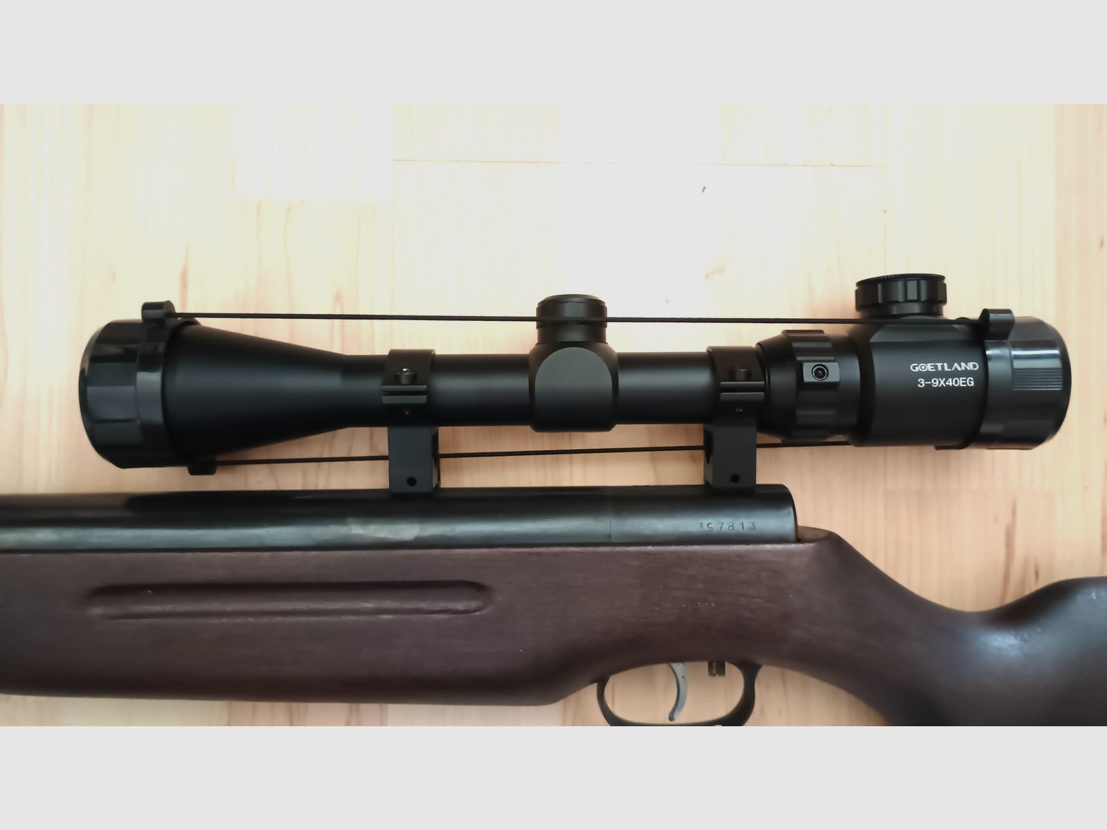 Weihrauch HW 35 4.5 mm sin marca F. Con mira telescópica y bolsa.