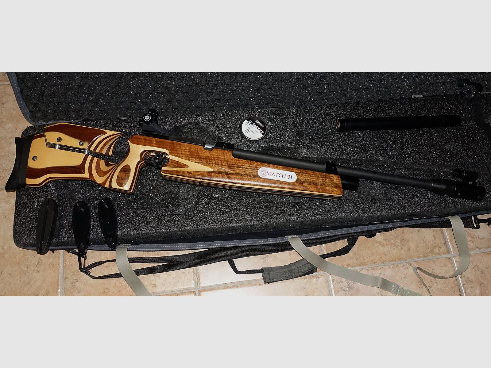 Steyr Match 91 + 2 Kartuschen + Zubehör + Koffer
