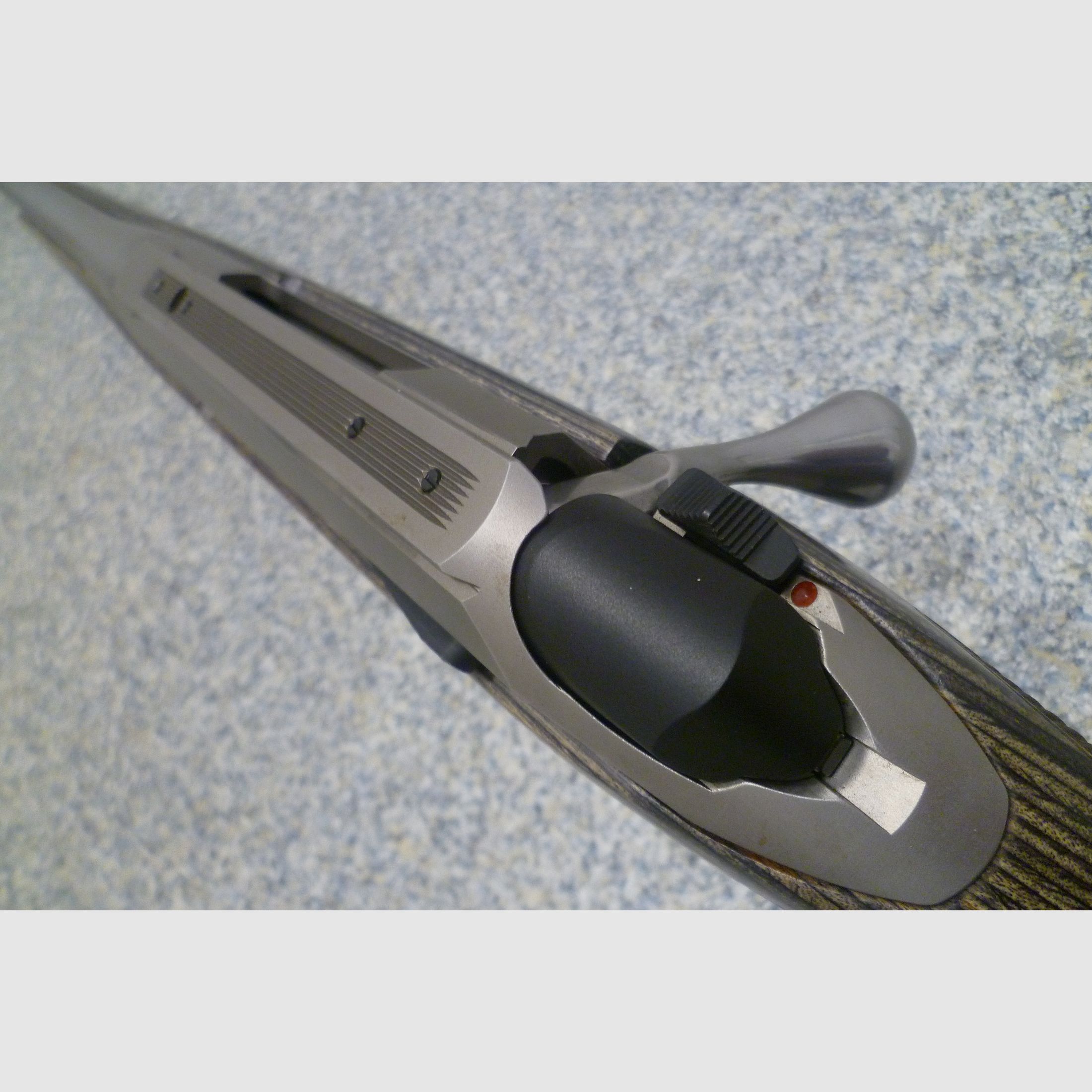 Rifle repetidora Tikka T3 acero inoxidable laminado 8x57IS