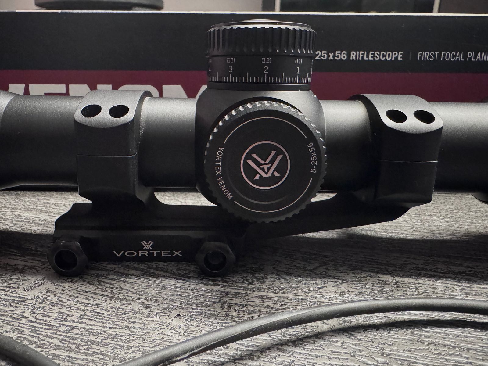 Vortex Venom 5-25x56 FFP EBR-7C MRAD mit Montage