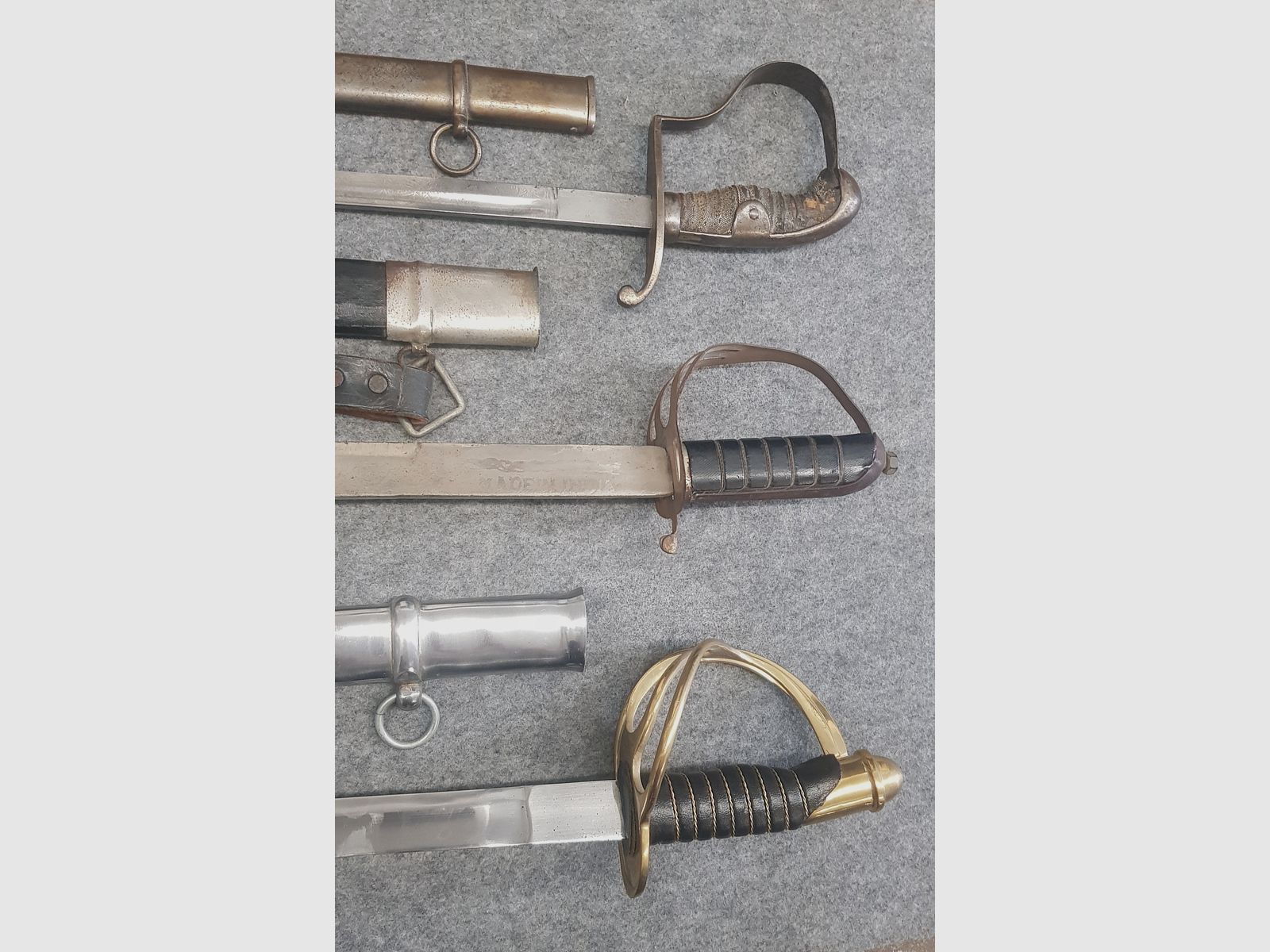 Konvolut Sammlung Messer Schwert Säbel Ninja Katana