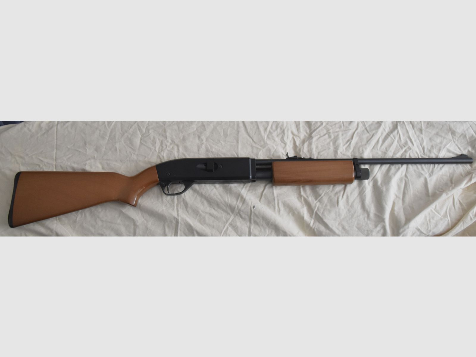 Crosman 622 Pell Clip Repeater, Vorderschaftrepetierer (Pumpgun) 