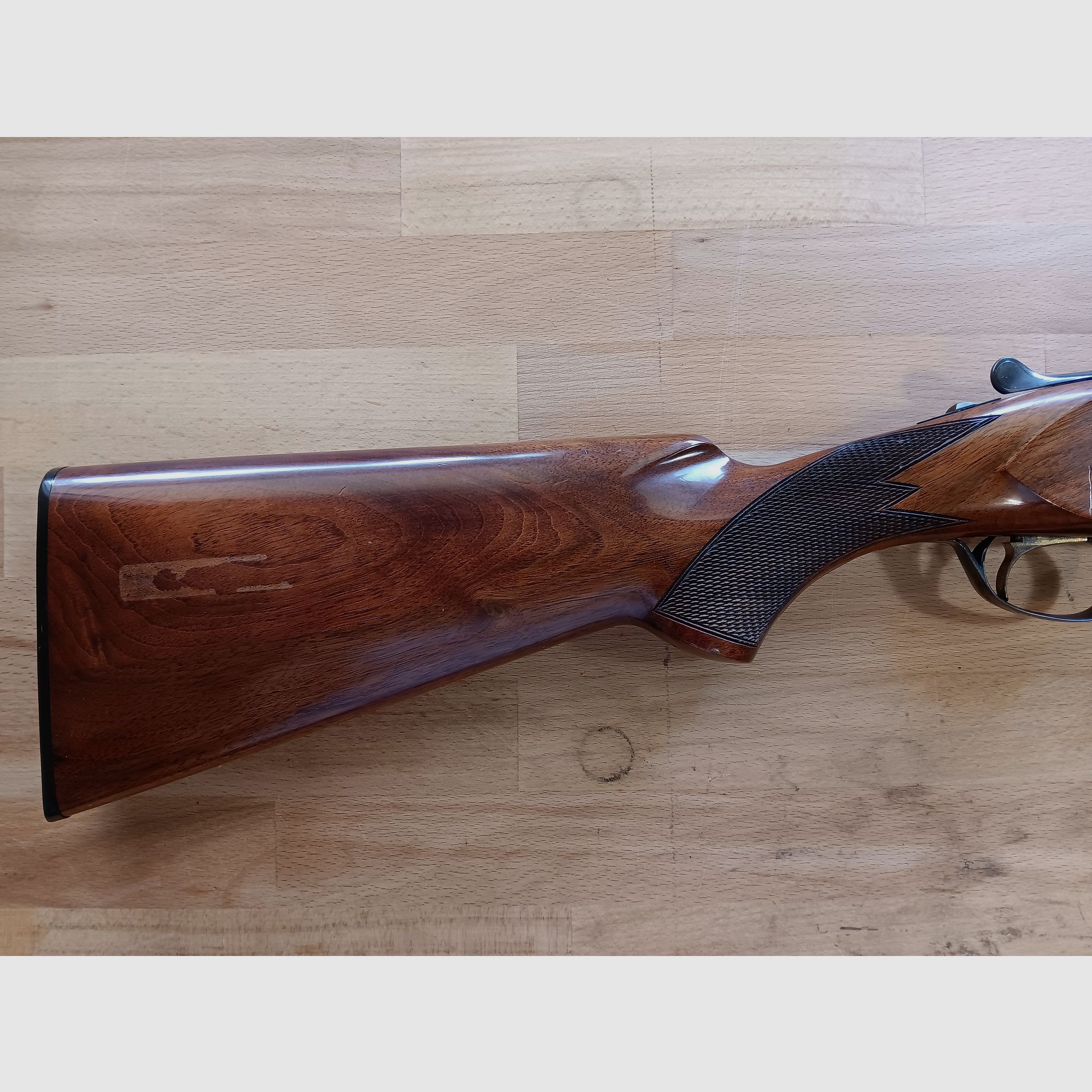Anschütz Miroku con grilletto dorato versione da caccia con estrattori