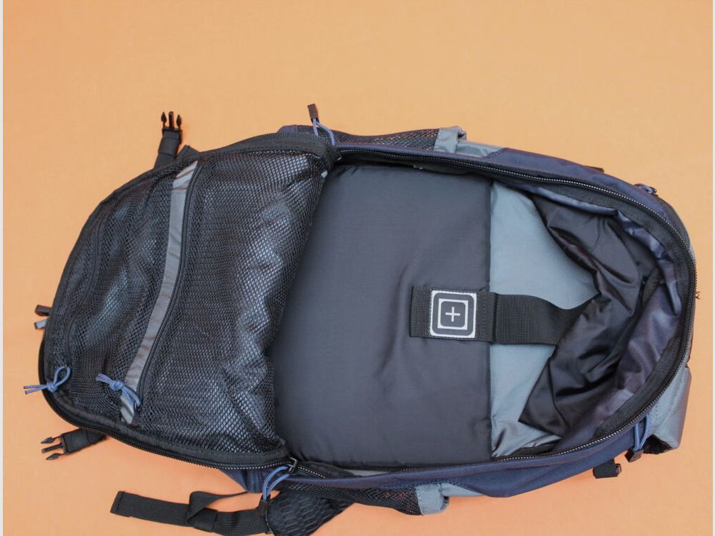 5.11 COVRT18 Backpack (56961) 726 True Navy: Rucksack