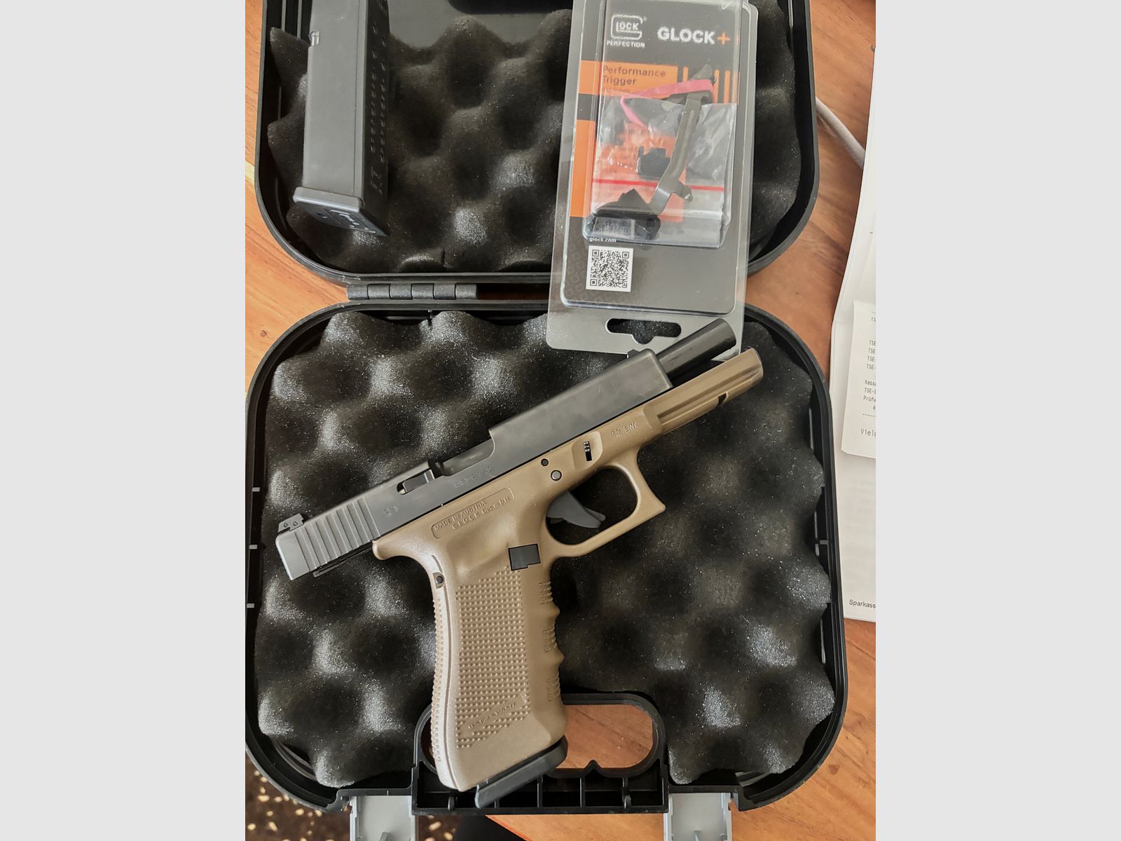 Glock 17 Gen 4 modello speciale bicolore
