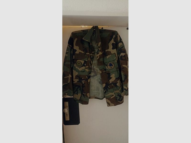 Orginal U.S Tarnhemd Woodland aus verschiedenen Einsatzbereichen. unter anderem "U.S.A.F