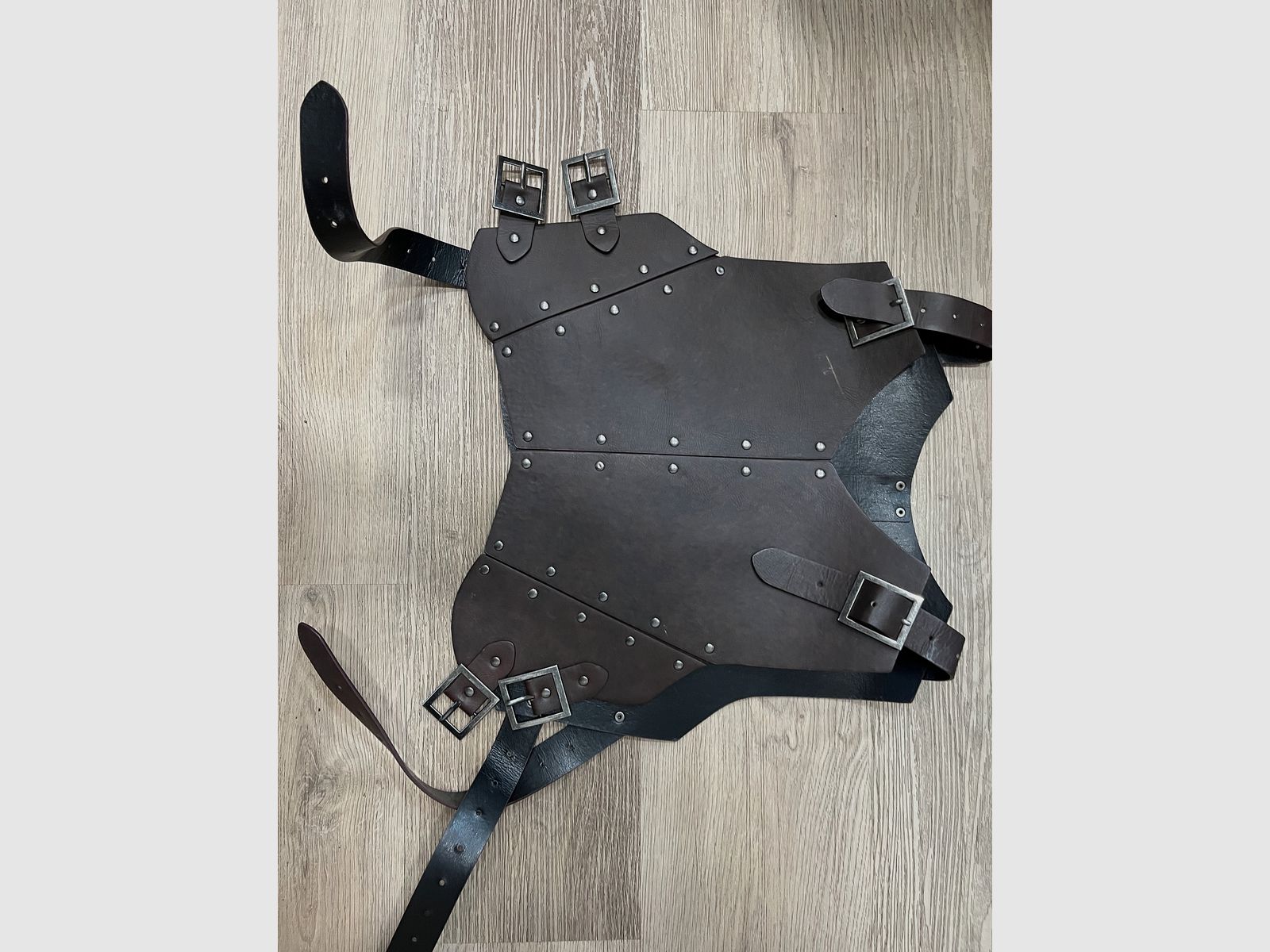 Ritter / Lord of the Rings / Middeleeuws zwaard + kostuumverzameling