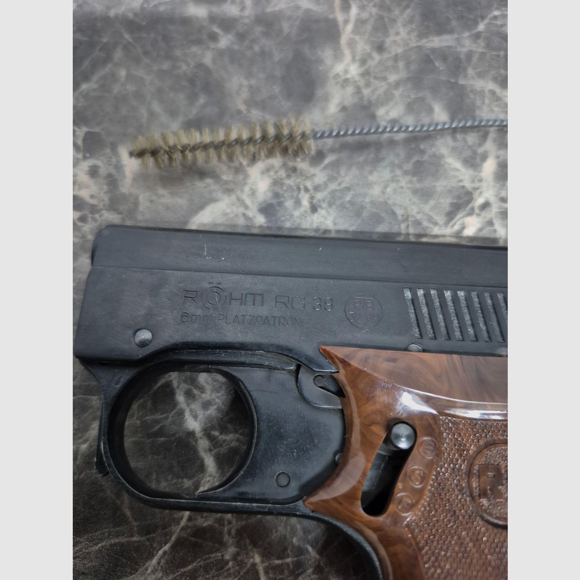 Pistolet d'alarme / gaz / signal Röhm RG3, 6 mm