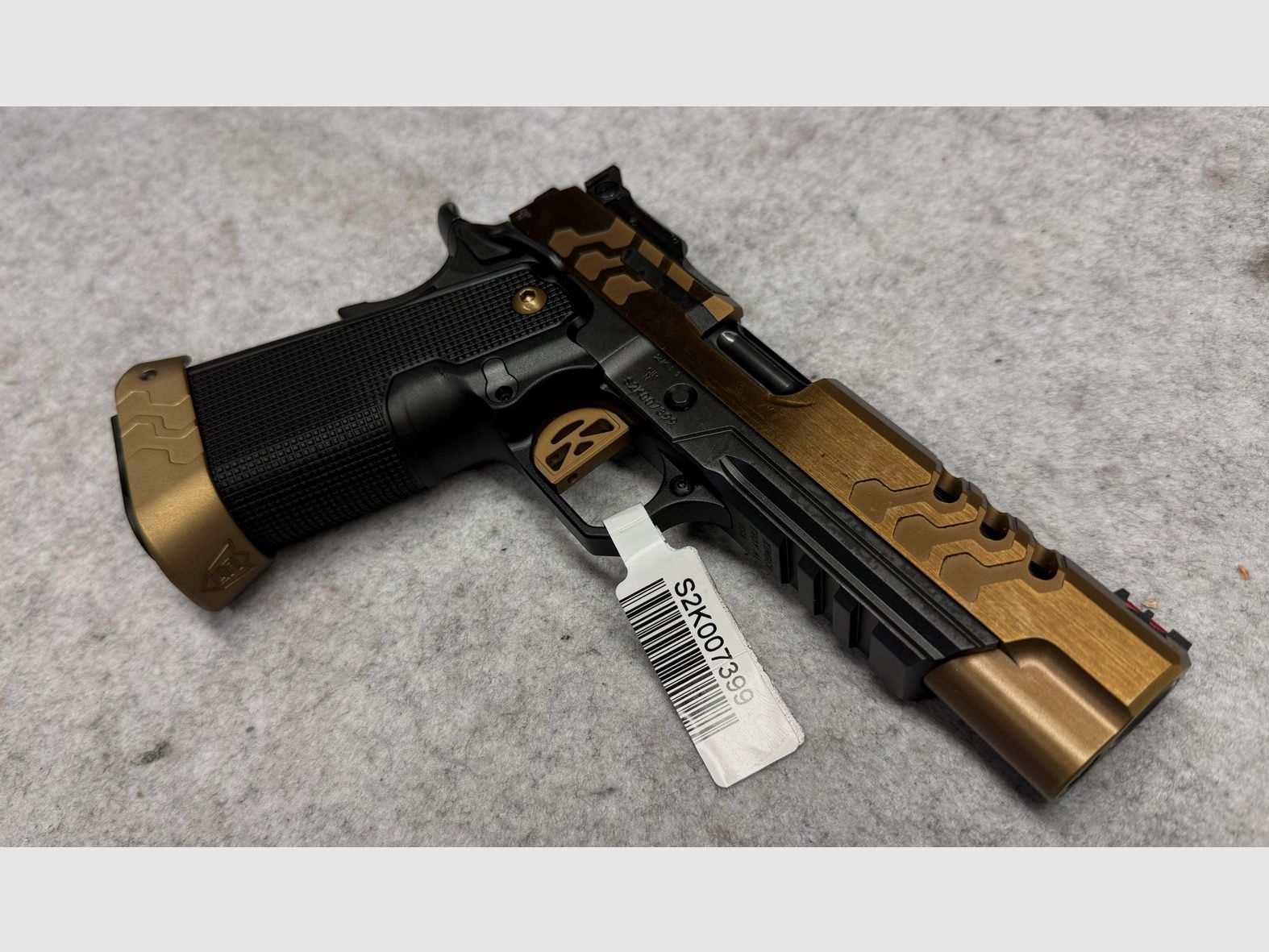 KIMBER 2K11 TARGET pistool in kaliber 9mm Luger met 5" loop