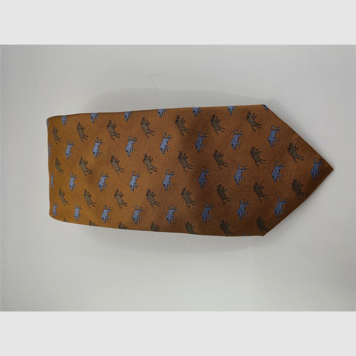 Robert Keyte cravatta 100% seta arancione motivo beige e blu cinghiale