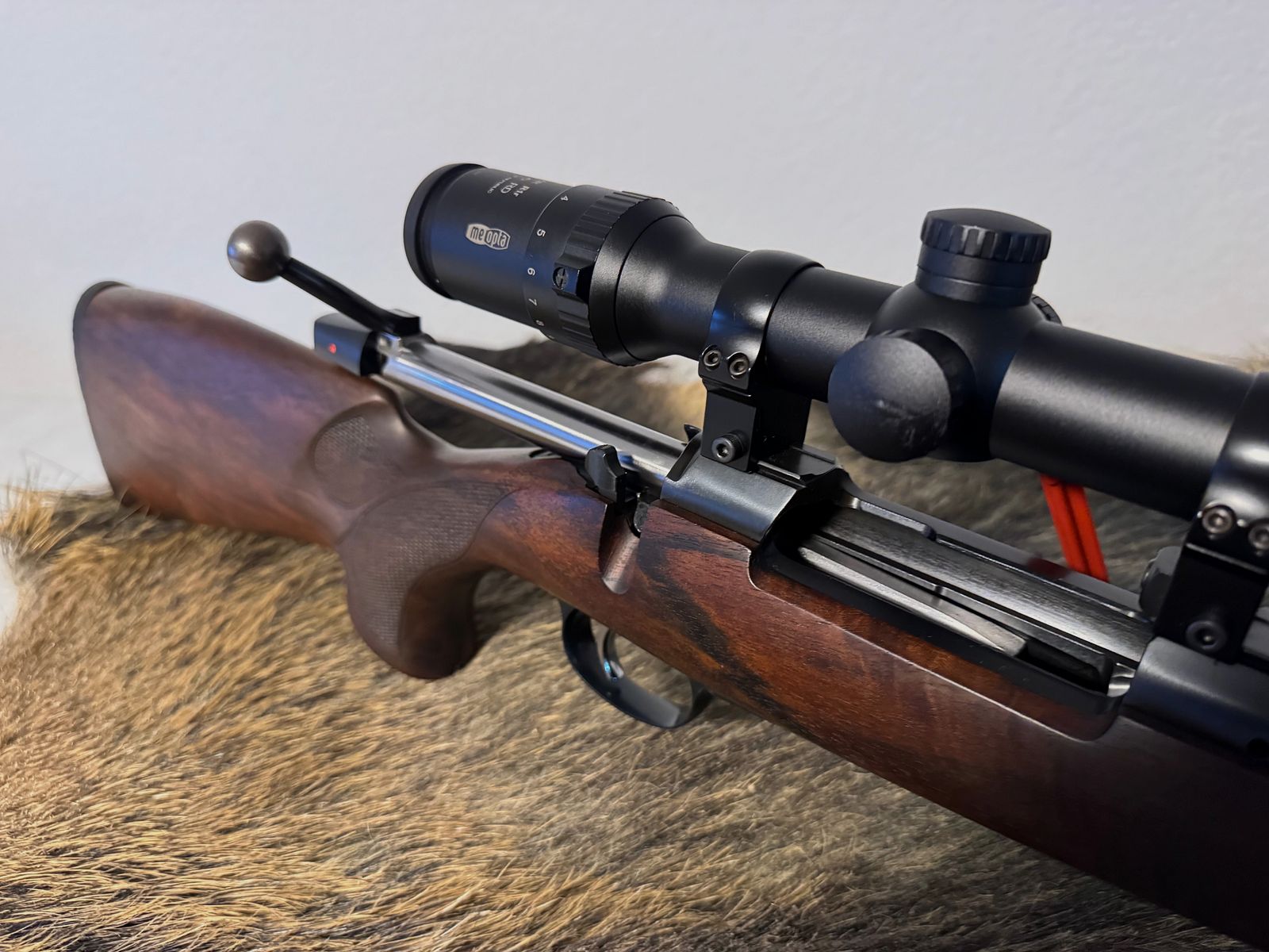 Pakiet dla młodych myśliwych – CZ 557 Kal. .308 Win. – w pełni wyposażony i gotowy do użycia