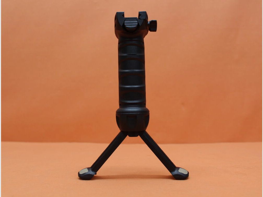 CAA Tactical CAA empuñadura delantera BPP/GP2 con bipode integrado (giratorio) para perfil Picatinny, acero/ polímero BLK