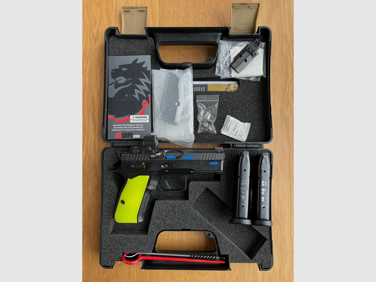 Top CZ Shadow 2 Compact mit Werks SAO Umbau