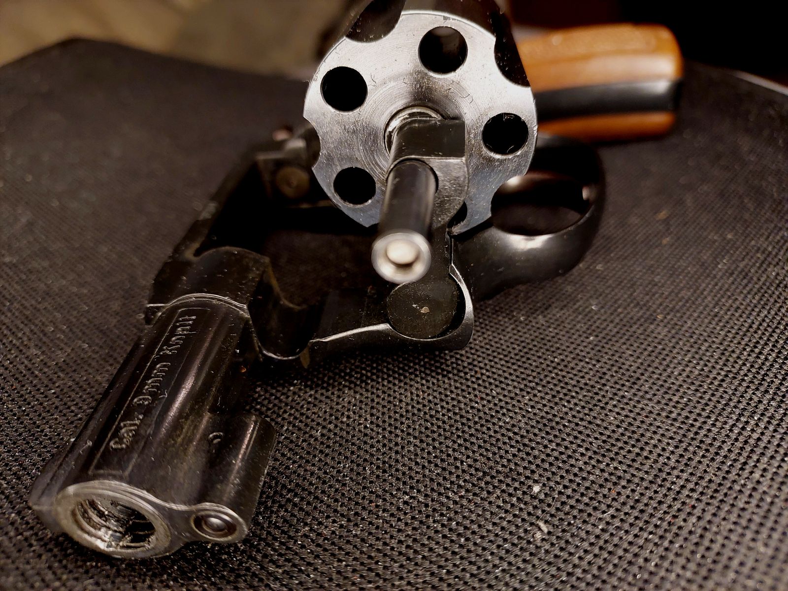 Weihrauch HW37 Kal. 9mm R.K. (PTB 887) Arminius HW 37 Schreckschuss Revolver mit Lederholster