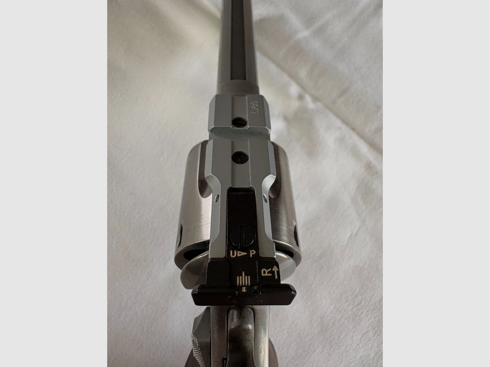 Smith & Wesson Revolver .44 Magnum 629 Classic -6, afbeelding 4 van 5