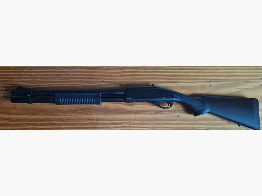 Golden Eagle M8872 Vollmetall Pump Action Gas Shotgun 6mm BB schwarz