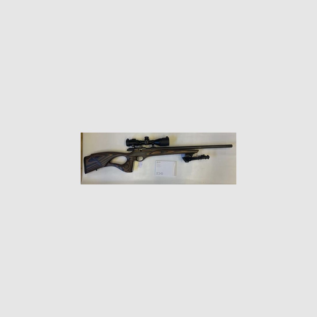 CZ 457 Thumbhole, Kal. .22 l.r., AccuShot 4-12x