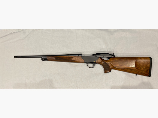 Blaser R8 Holz Standard Black