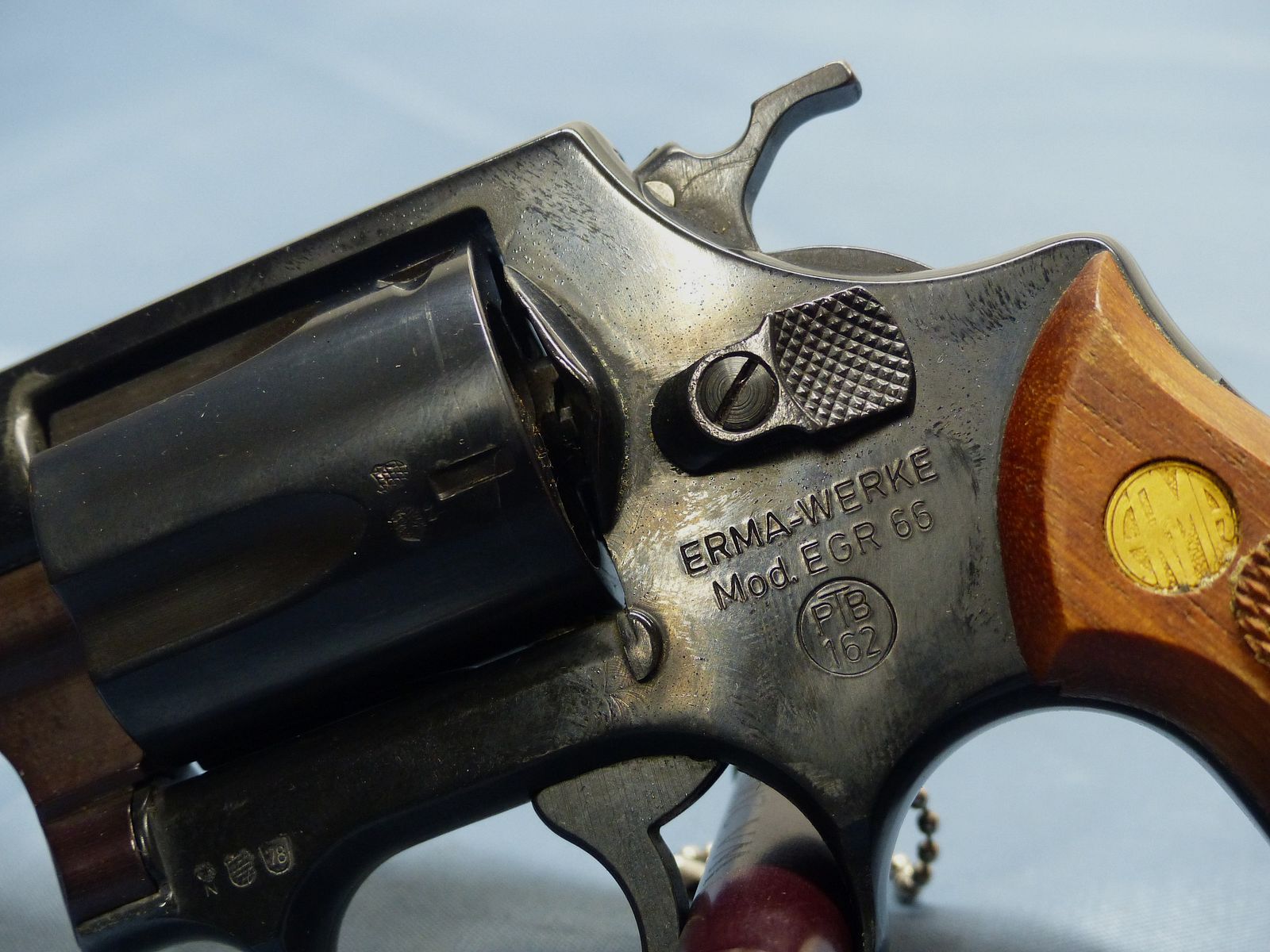 Erma EGR 66 signal revolver 9 mm 1978 vintage, immagine 10 di 11