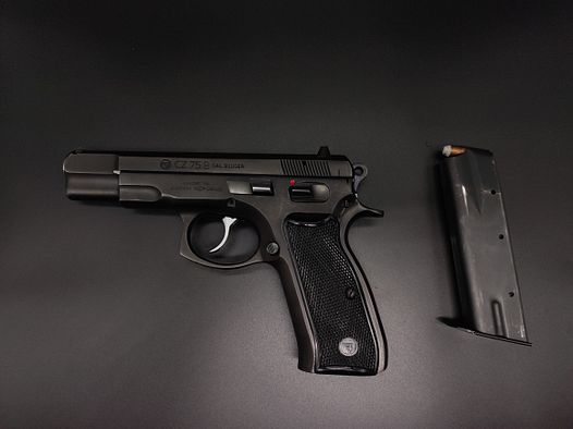 Pistola Brünner M75 calibro 9 mm Luger – Ottime condizioni – incl. 639 colpi di munizioni