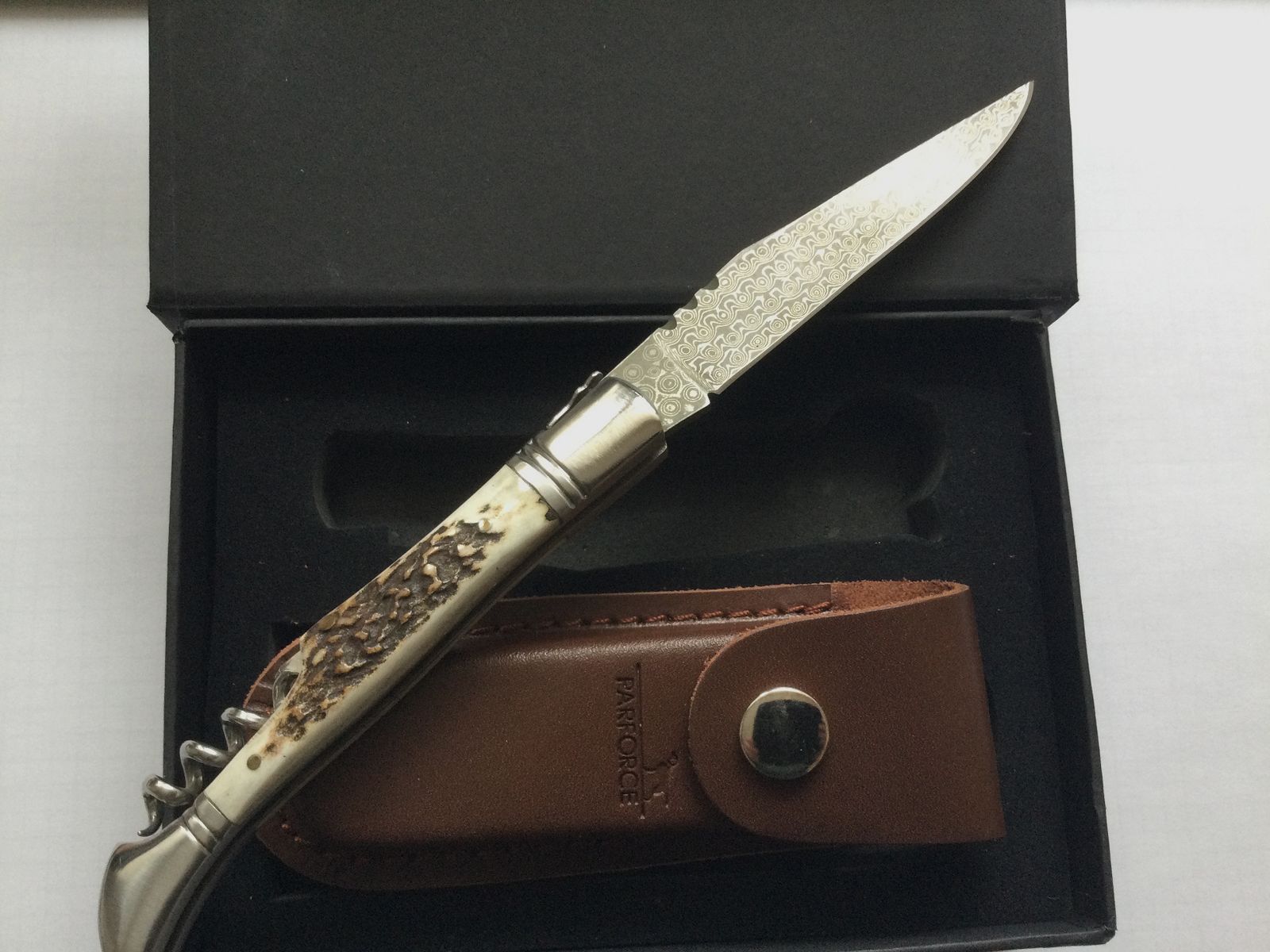 Coltelli, Parforce, liquidazione della collezione, eredità. Mai usato.