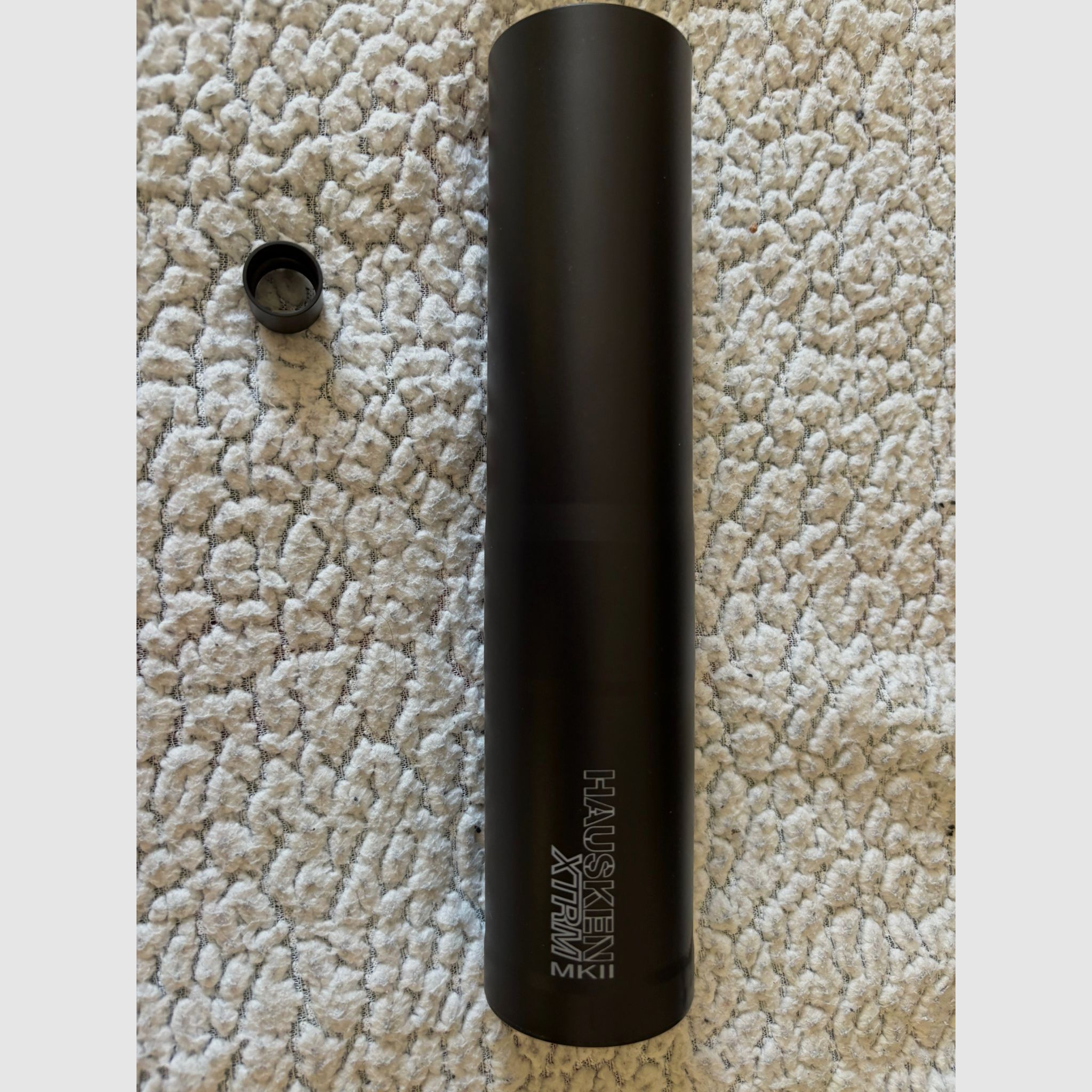 Blaser R8 270 Win. Bez celownika, ale z akcesoriami