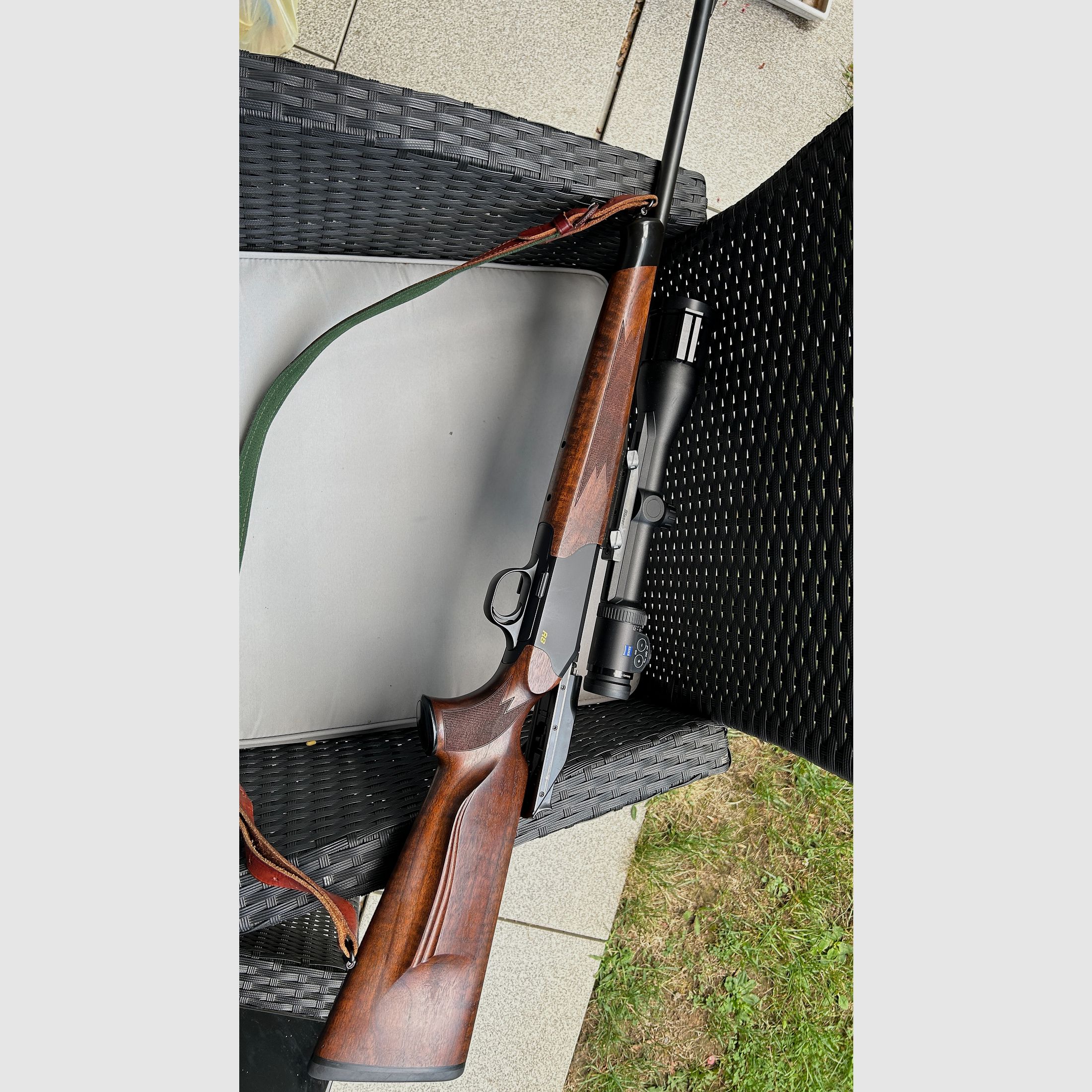 Blaser R8