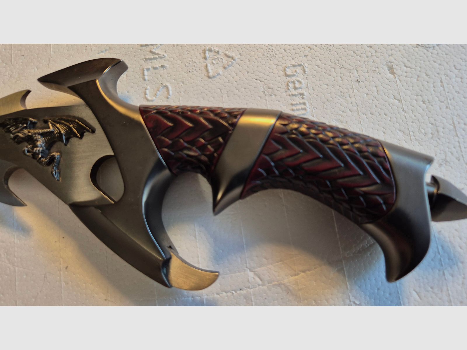 Gil Hibben Dragon Lord 1996 Edition UC898-E CUSTOM DESIGN SERIES