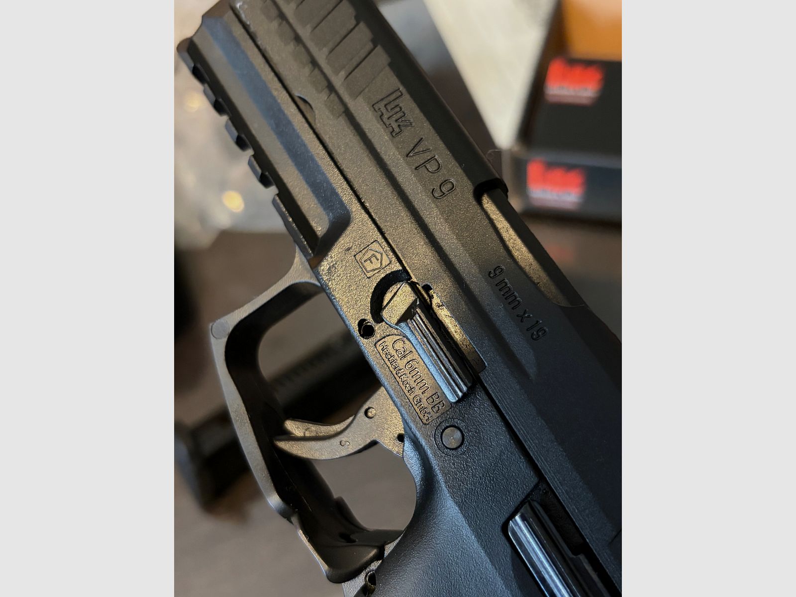 Umarex VP9 6mm bb